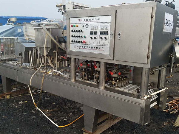 口碑灌裝機